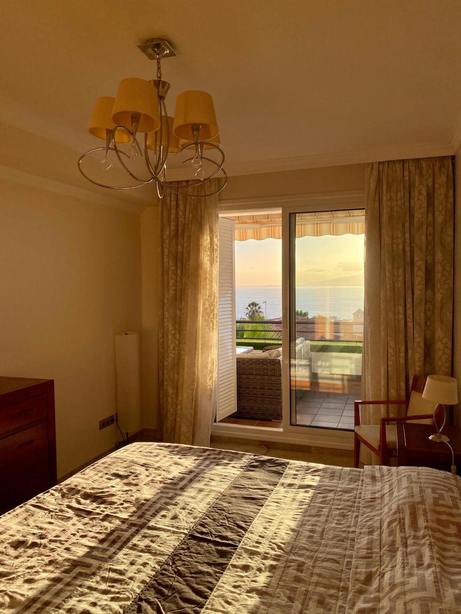 Apartment With Spectacular View In Puerto Santiago 圣地亚哥港 外观 照片